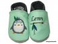 Preview: Lederpuschen mint-anthrazit mit Stickerei Pingu Federn jeansblau-ital.grün rechts, links mit Namen anthrazit und Pfeil braun-grau-schwarz-jeansblau-ital.grün 